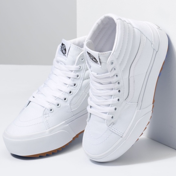 Vans WMNS Sk8-Hi Stacked (Canvas) True White
VN0A4BTWL5R Platforms Sneakers - Picture 3 of 16